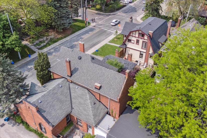 Property listing for 179 Hess St. S., Hamilton, ON