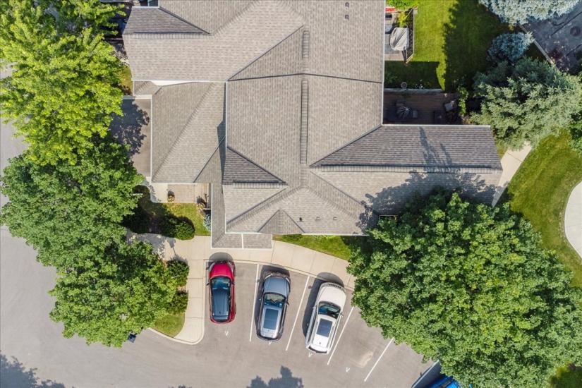 Property listing for #101-100 Beddoe Dr., Hamilton, ON