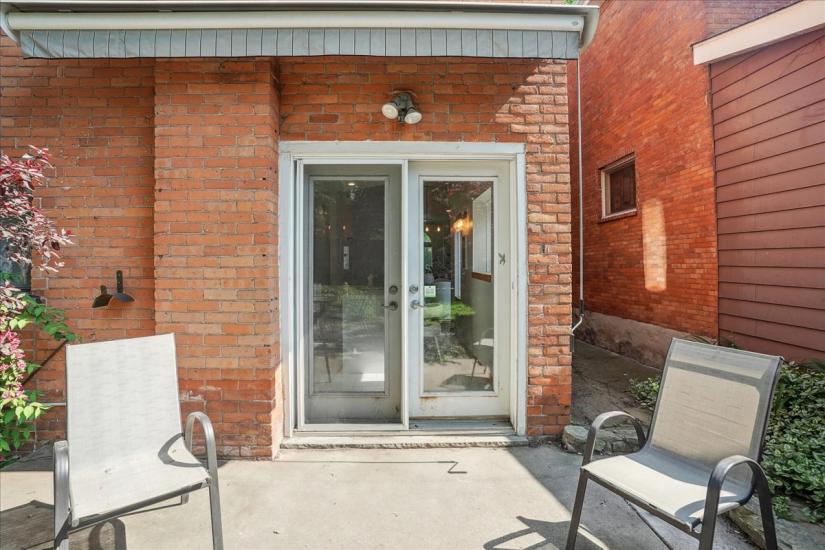 Property listing for 173 Duke St., Hamilton, ON