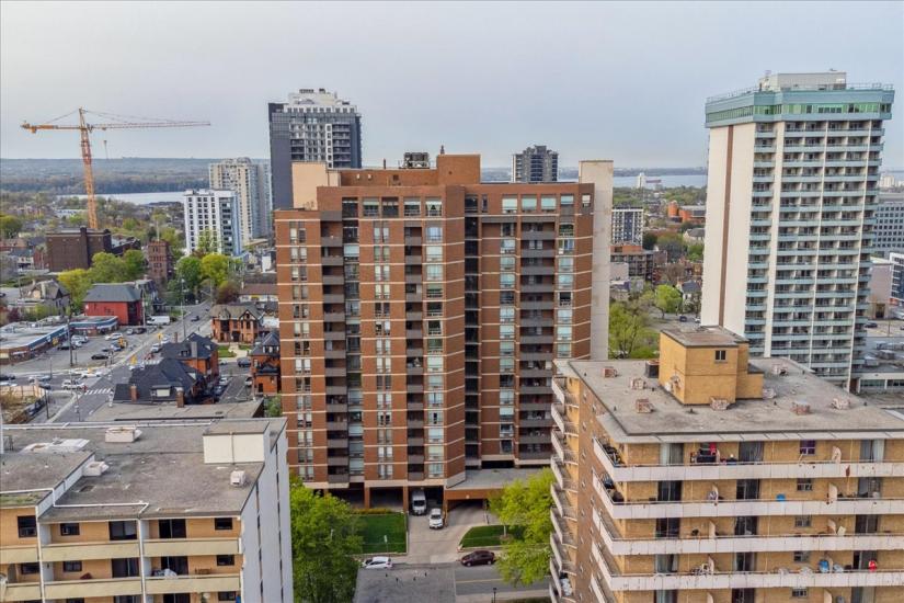 Property listing for #305-222 Jackson St. W., Hamilton, ON