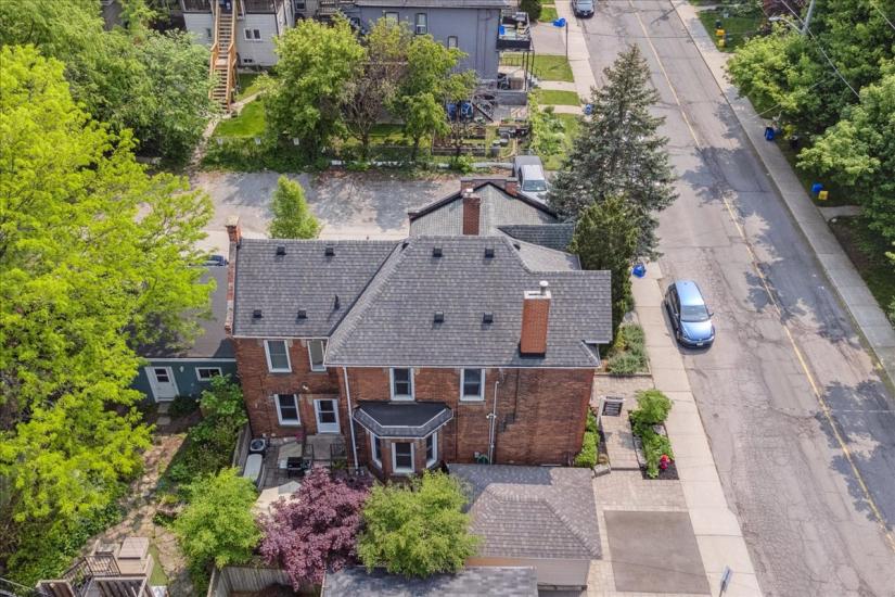 Property listing for 179 Hess St. S., Hamilton, ON