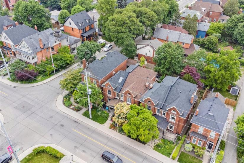 Property listing for 310 Locke St. S., Hamilton, ON