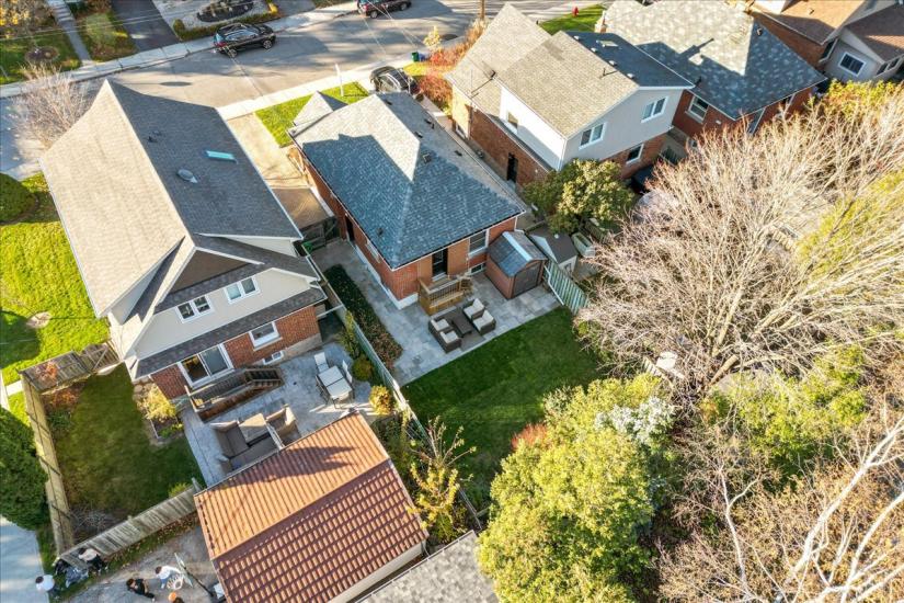 Property listing for 56 Uplands Ave., Hamilton, ON