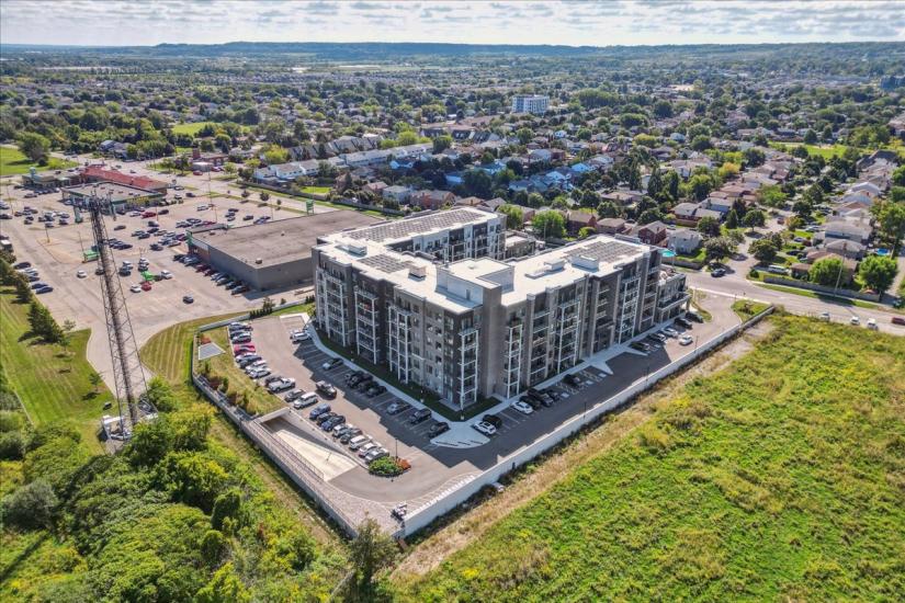 Property listing for #115-5055 Greenlane Rd., Beamsville, ON