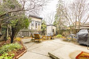 Property listing for 313 Bold St., Hamilton, ON
