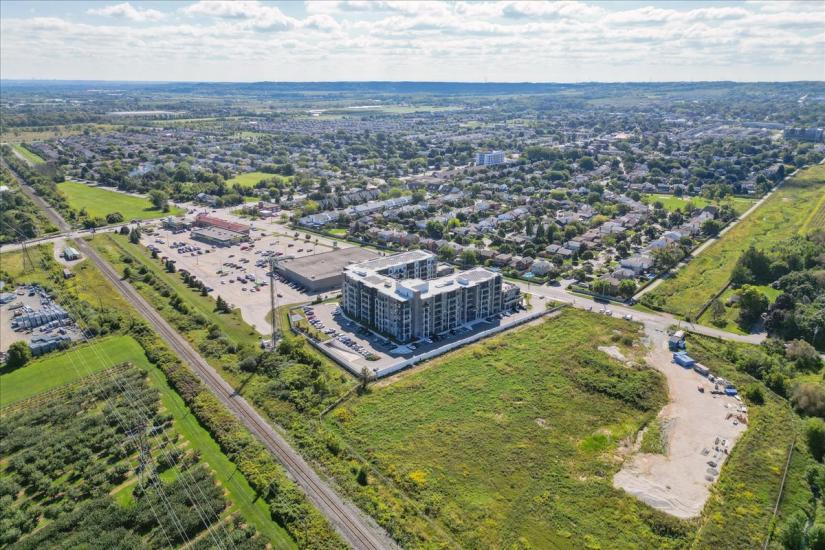 Property listing for #115-5055 Greenlane Rd., Beamsville, ON