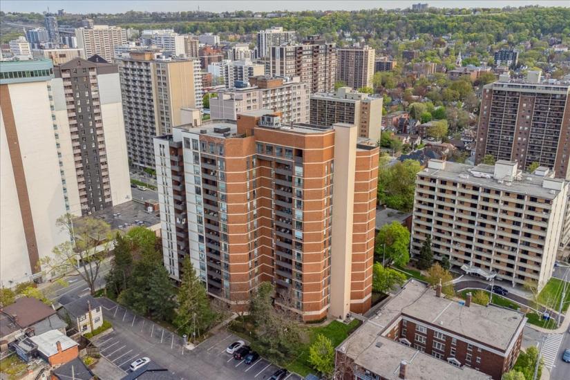 Property listing for #305-222 Jackson St. W., Hamilton, ON