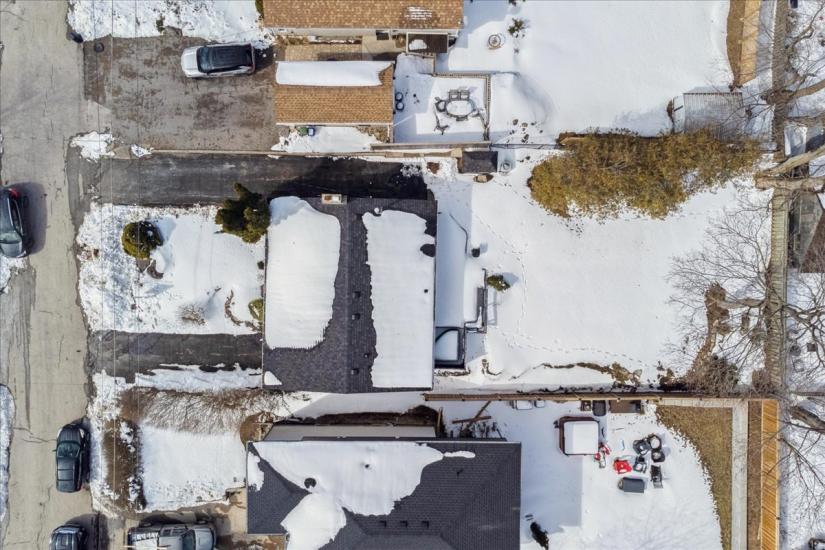 Property listing for 23 Lorne Ave., Hamilton, ON