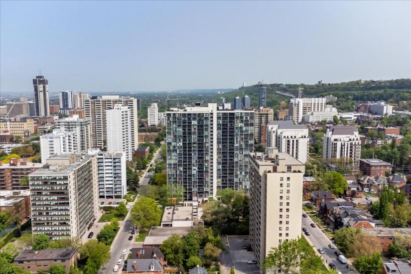 Property listing for 179 Hess St. S., Hamilton, ON