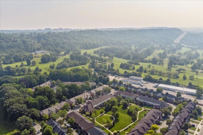 Property listing for #101-100 Beddoe Dr., Hamilton, ON