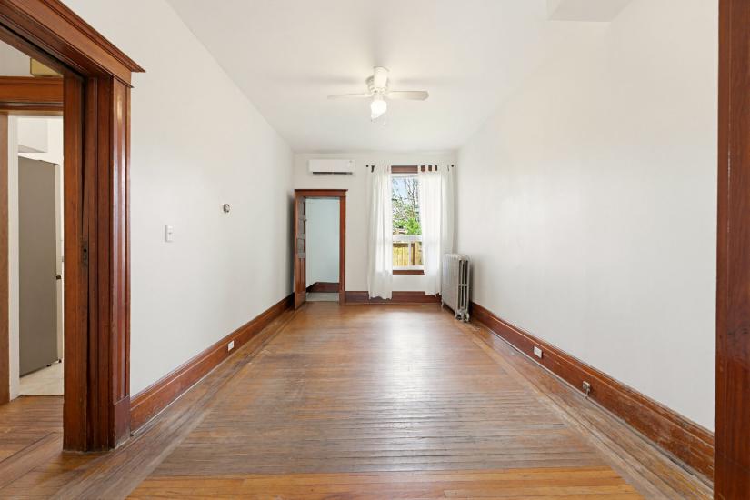Property listing for #1-25 Strathcona Ave. S., Hamilton, ON