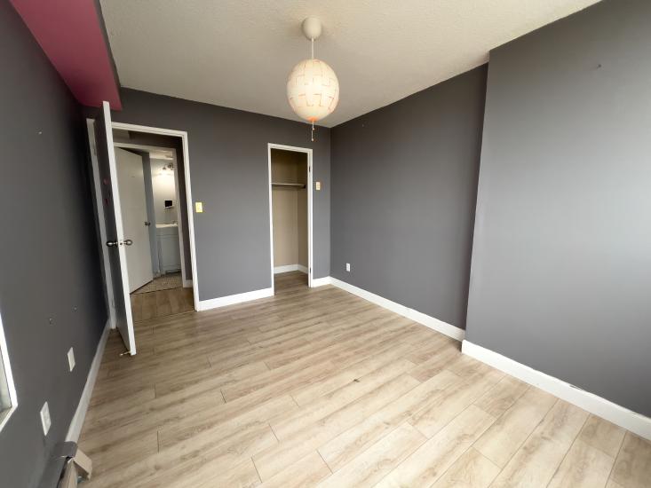 Property listing for #1001-150 Charlton Ave. E., Hamilton, ON
