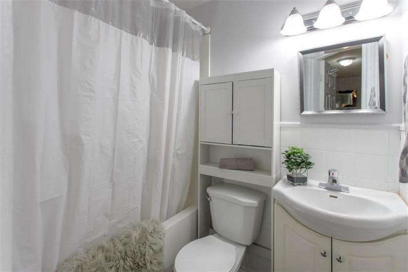 Property listing for #2-93 Grant Ave., Hamilton, ON