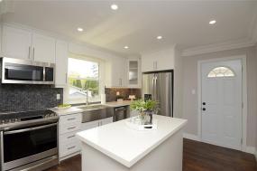 Property listing for #1-425 Upper Gage Ave., Hamilton, Ontario