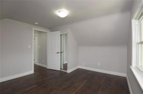 Property listing for #1-425 Upper Gage Ave., Hamilton, Ontario