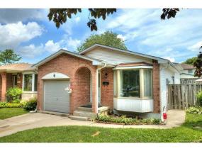 Property listing for 6 Spy Crt., Stoney Creek, ON
