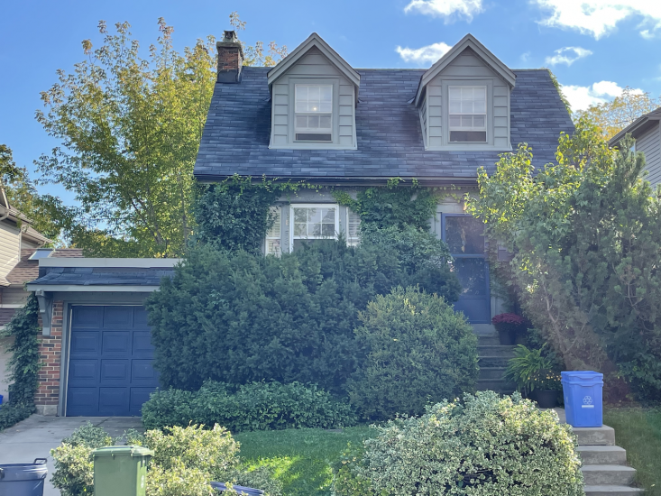 Property listing for 85 Hyde Park Ave, Hamilton, ON