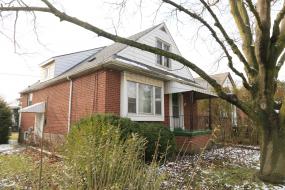 Property listing for 43 Westwood Ave., Hamilton, Ontario