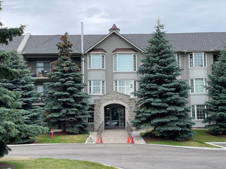 Property listing for #208-990 Golf Links Rd., Ancaster, ON
