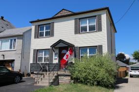 Property listing for 33 Strathearne Ave., Hamilton, ON