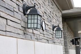 Property listing for 10 Lise Lane, Caledonia, ON