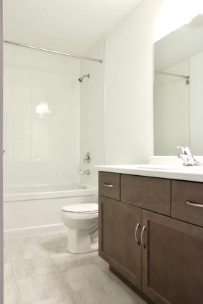 Property listing for 119 Dennis Dr., Smithville, ON