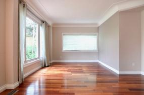 Property listing for 20 Brookside Ave., Ancaster, ON