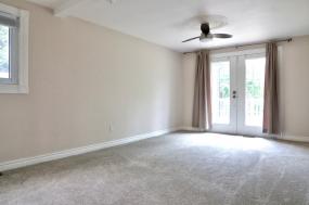 Property listing for 20 Brookside Ave., Ancaster, ON