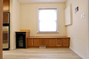 Property listing for 20 Brookside Ave., Ancaster, ON