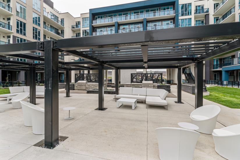 Property listing for #149-16 Concord Place, Grimsby, ON