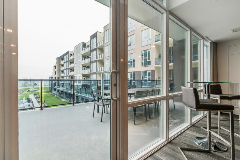 Property listing for #149-16 Concord Place, Grimsby, ON