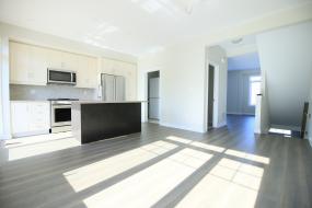 Property listing for #17-288 Glover Rd., Stoney Creek, ON