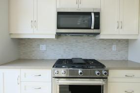 Property listing for #17-288 Glover Rd., Stoney Creek, ON