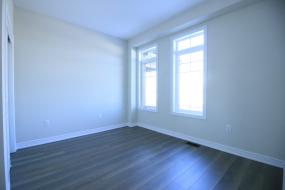 Property listing for #17-288 Glover Rd., Stoney Creek, ON