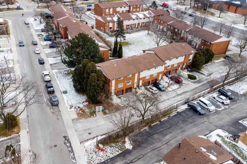 Property listing for #41-170 Lavina Cr., Hamilton, ON