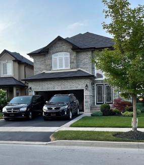 Property listing for 1363 Upper Paradise Rd., Hamilton, ON